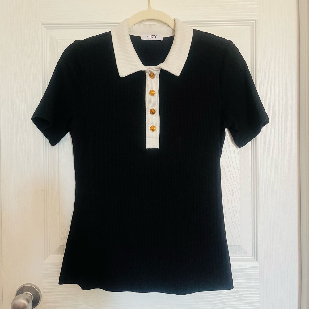 Suzy Shier Black Polo Shirt with White Collar and gold Buttons